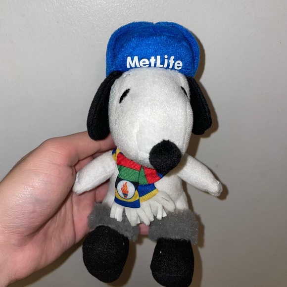 MetLife Advertising Snoopy Plush 2014 Olympics Scarf Hat Boots 6 inch Stuffed - Picture 1 of 6